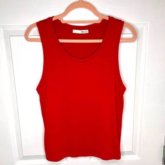 ✨3/$30✨ Aritzia Wilfred Free Knit Tank - Picture 1 of 1